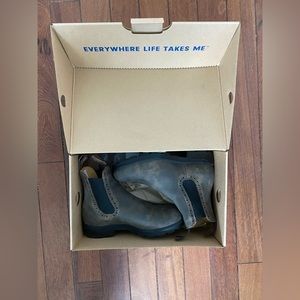 Blundstone elastic sided boot, Rustic Brown US Size 7